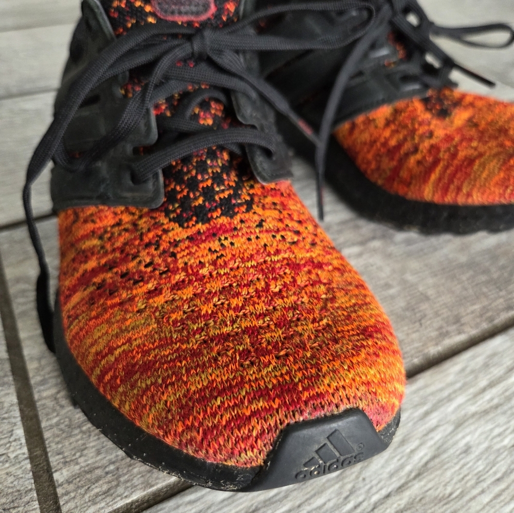 Adidas Ultraboost‎ 4.0 Game of Thrones Targaryen Dragons Shoes Men’s 8.5 Orange - Picture 3 of 14